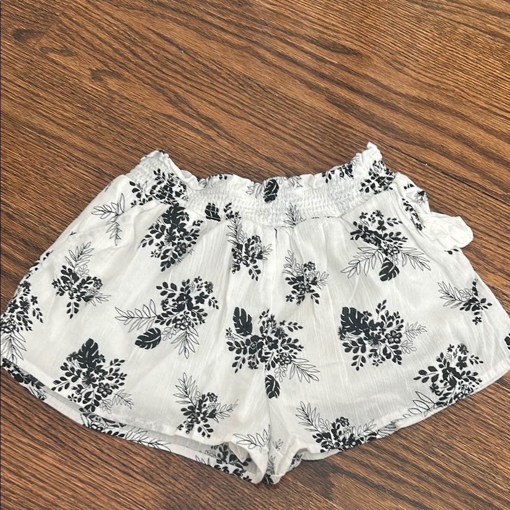 Janie and Jack High Waist Black and White Floral Shorts